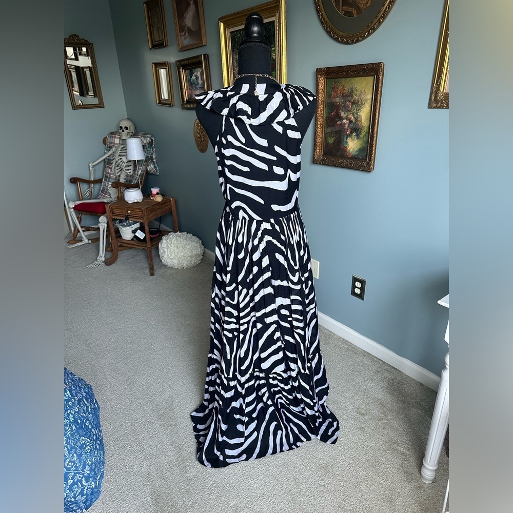 Oliphant Elegant Black and White Zebra Print Maxi Dress - Picture 3 of 5